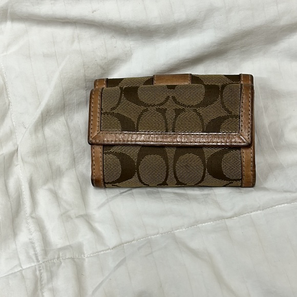 Coach Wallet - Picture 2 of 6